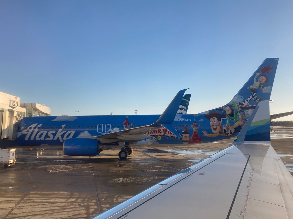 Alaska Airlines Announces Big Changes to Mileage Plan for 2025