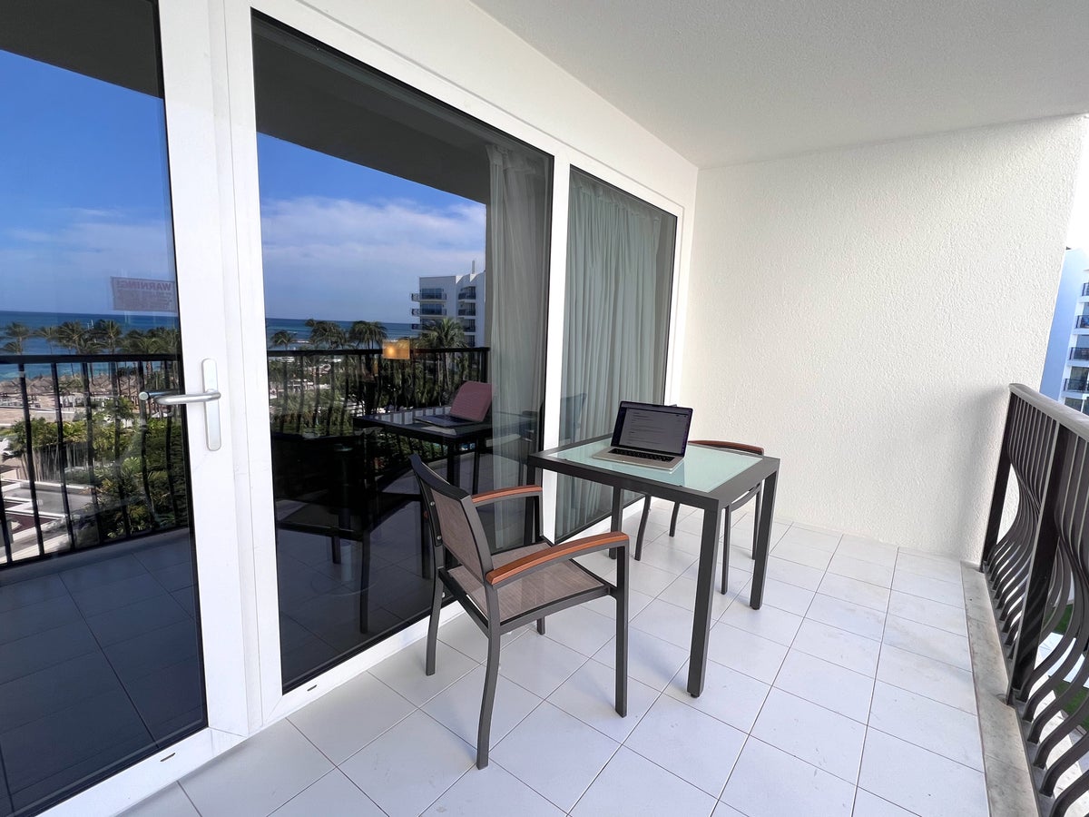 Aruba Marriott Resort guest room balcony 