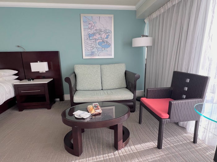 Aruba Marriott Resort guest room sitting area