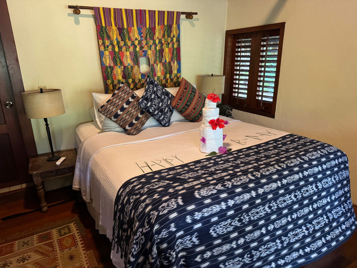 Blancaneaux Lodge Belize Mr Mrs Smith bed