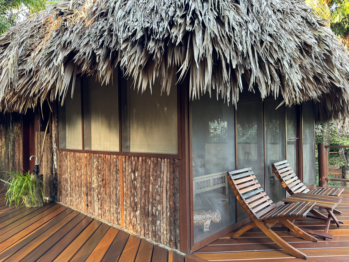 Blancaneaux Lodge Belize Mr Mrs Smith cabana corner view