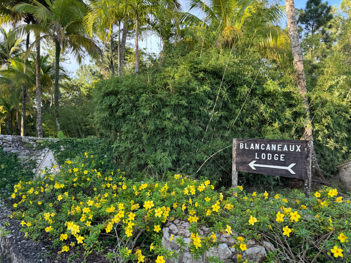Blancaneaux Lodge Belize Mr Mrs Smith road lodge sign Blancaneaux Lodge Belize Mr Mrs Smith road lodge sign