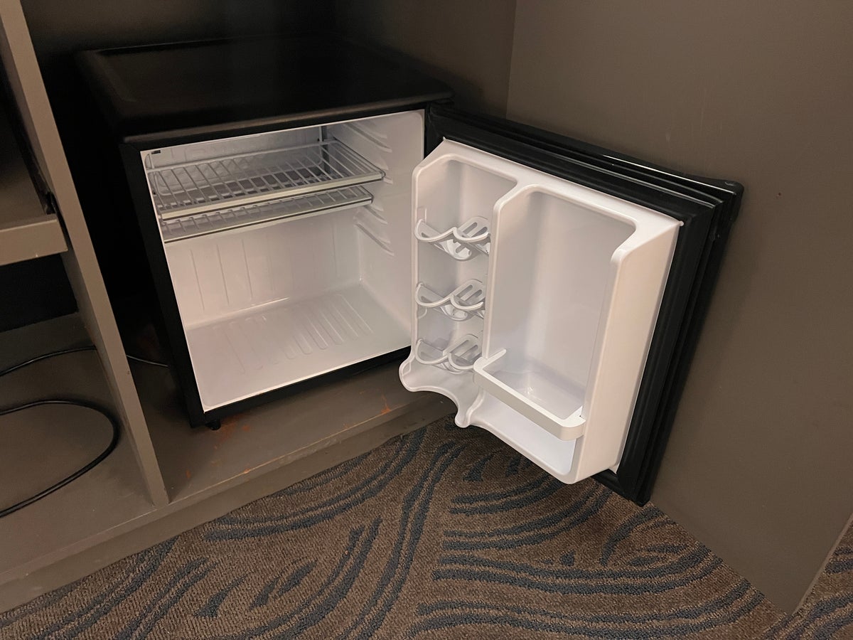 Crowne Plaza Suites MSP Airport Mall of America room minifridge