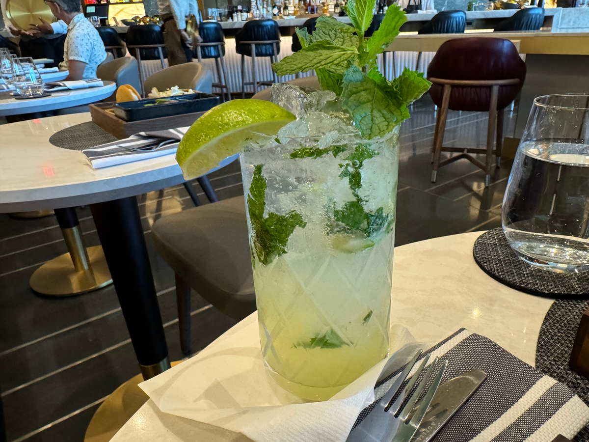 Delta One Lounge LAX Dining Room mojito