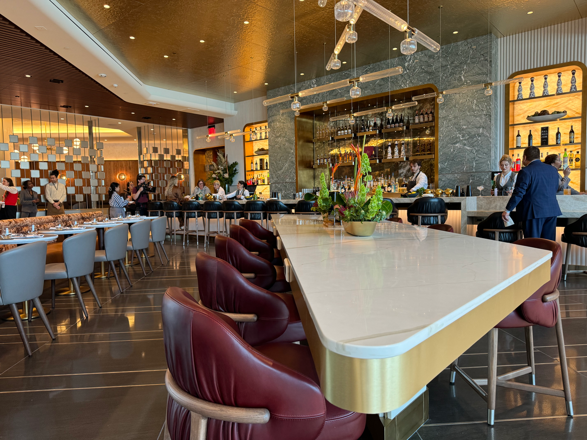 Full List of Delta One Lounges — Locations, Hours, and Amenities [2024]