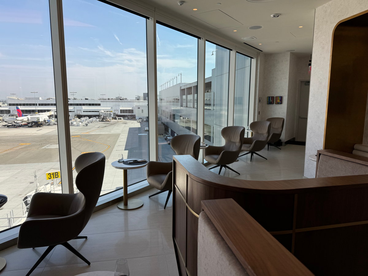 Delta One Lounge LAX Sushi Bar window seating