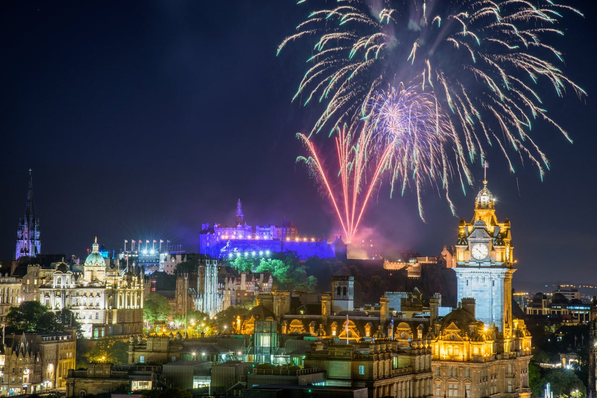 Edinburgh summer fireworks