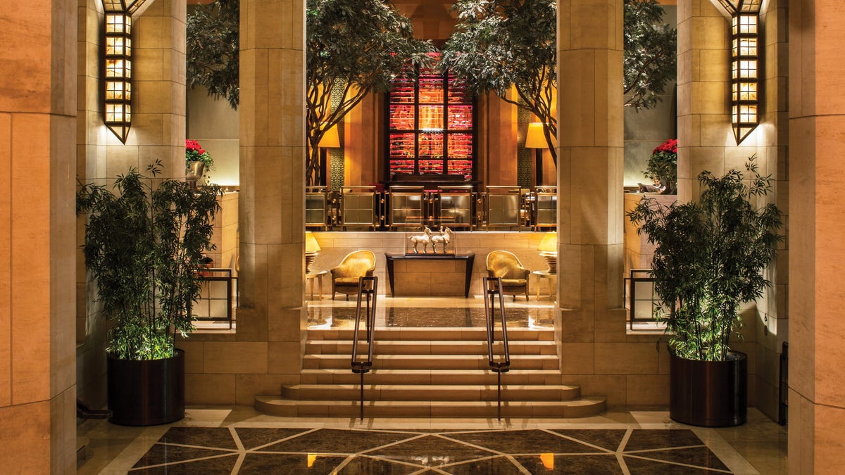 Four Seasons NY lobby