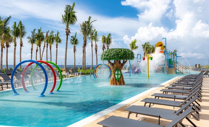 Hilton Tulum Splash pool for kids