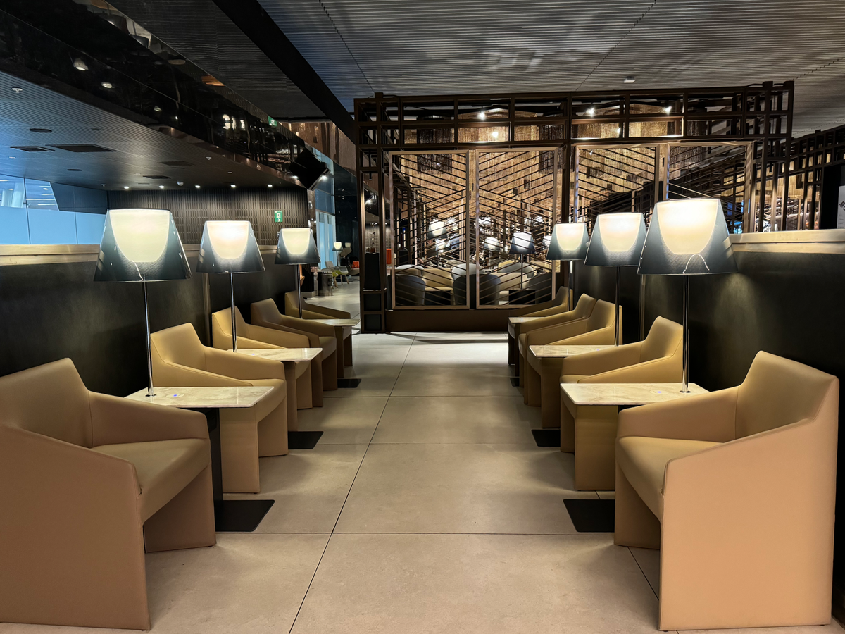 LATAM VIP Lounge at Arturo Merino Benitez International Airport in Santiago, Chile [Review]