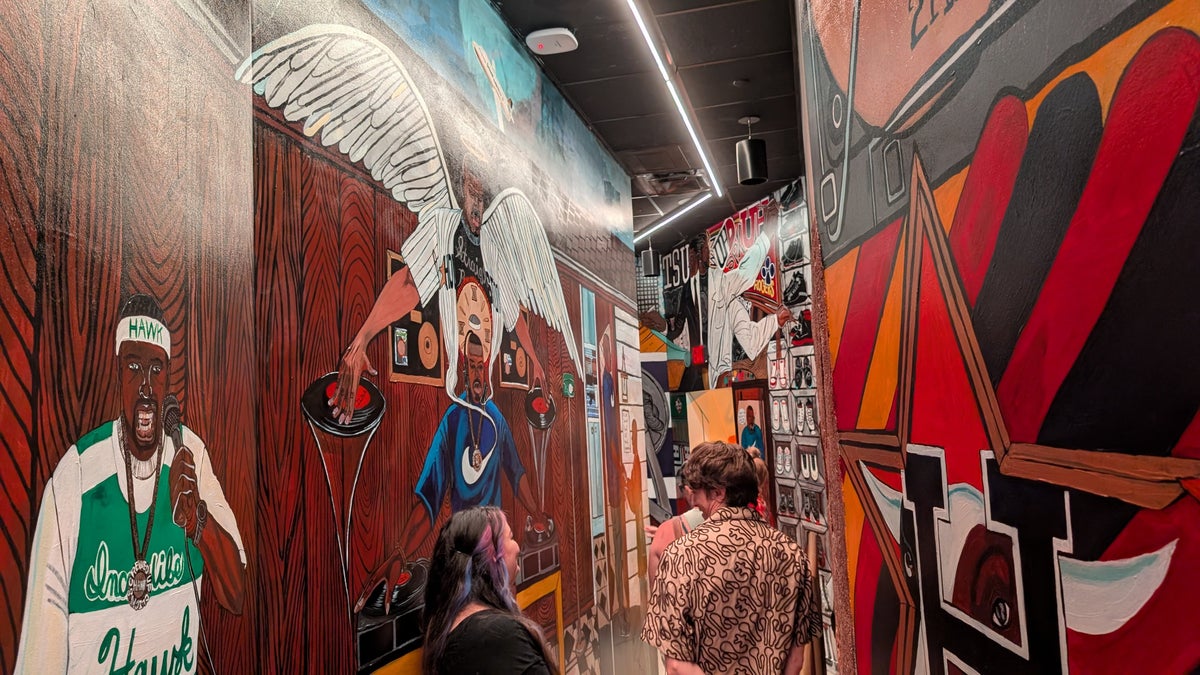 Meow Wolf Houston El Franco Lee corridor