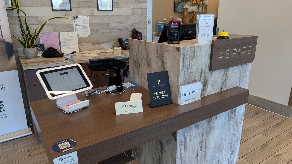 ONT Terminal 2 Aspire Lounge entrance desk