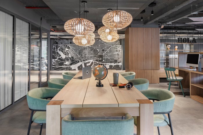 Moxy Barcelona coworking space Moxy Barcelona coworking space