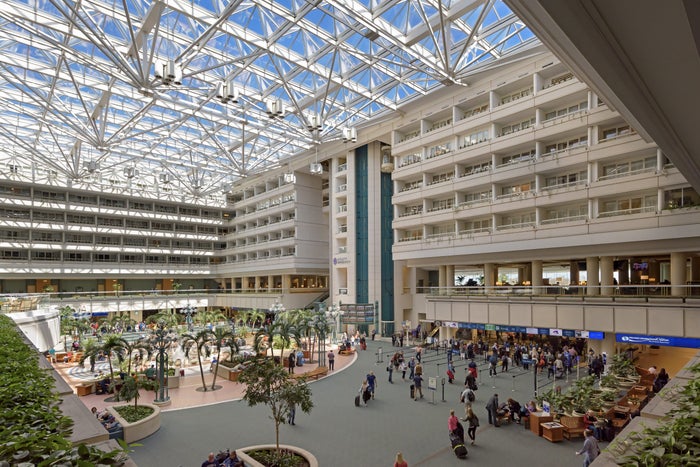 How To Get Between Terminals at Orlando International Airport [MCO]