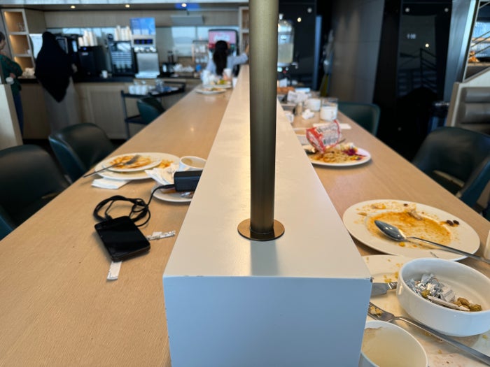 Plaza Premium Marmara Lounge SAW mess Plaza Premium Marmara Lounge SAW mess