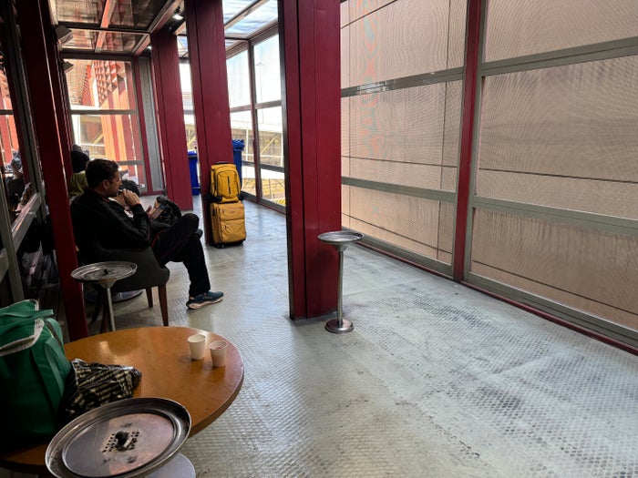 Plaza Premium Marmara Lounge SAW smokers patio Plaza Premium Marmara Lounge SAW smokers patio