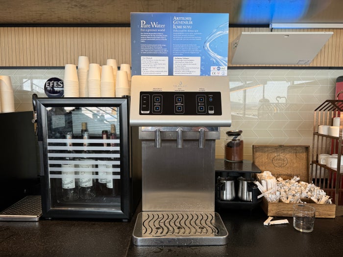 Plaza Premium Marmara Lounge SAW water wine Plaza Premium Marmara Lounge SAW water wine