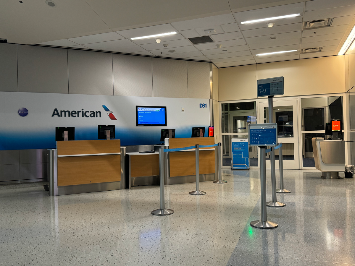 American Airlines To Remove Gate Bag Sizers at Airports