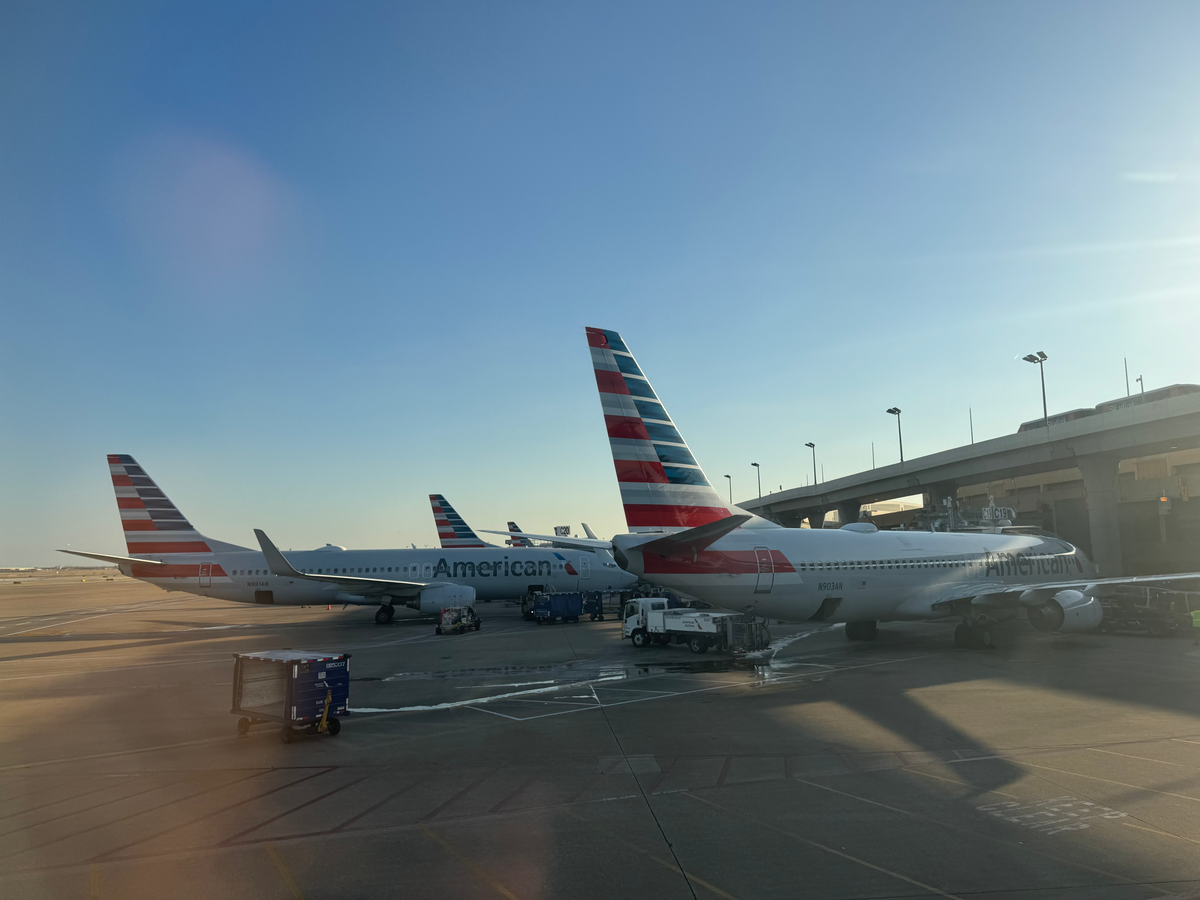 4 Surprises From Flying American Airlines Domestic First Class for the First Time