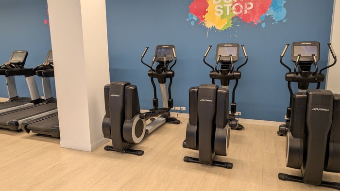 Hilton Buena Vista Palace Orlando amenities fitness center ellipticals and treadmills Hilton Buena Vista Palace Orlando amenities fitness center ellipticals and treadmills