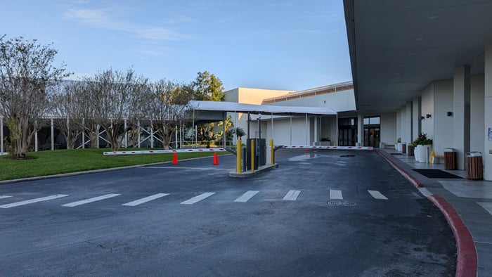 Hilton Buena Vista Palace Orlando amenities parking Hilton Buena Vista Palace Orlando amenities parking