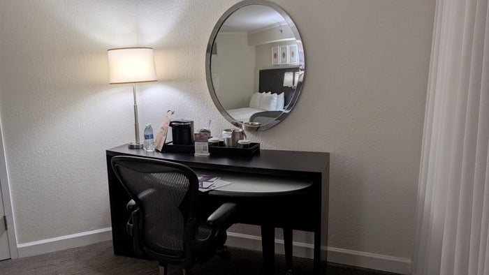 Hilton Buena Vista Palace Orlando guestroom corner desk Hilton Buena Vista Palace Orlando guestroom corner desk