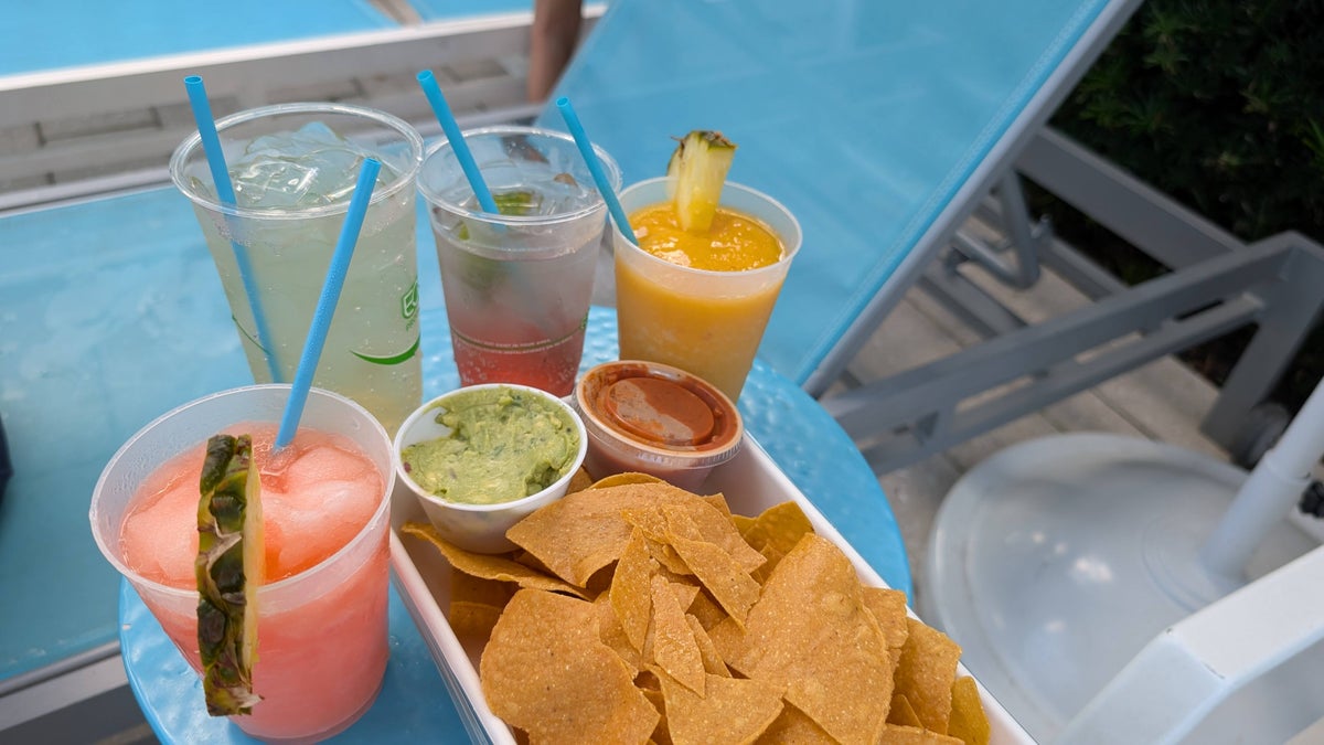 Hilton Orlando Buena Vista Palace poolside drinks and snacks