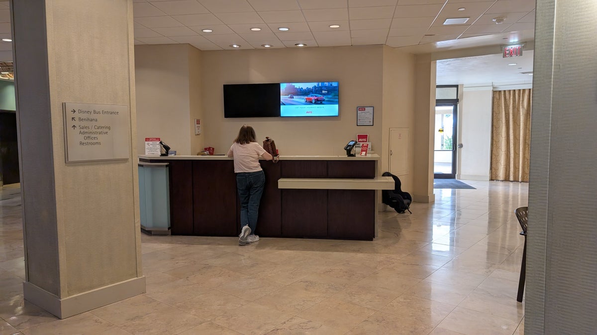 Hilton Orlando Lake Buena Vista amenities Avis rental car desk