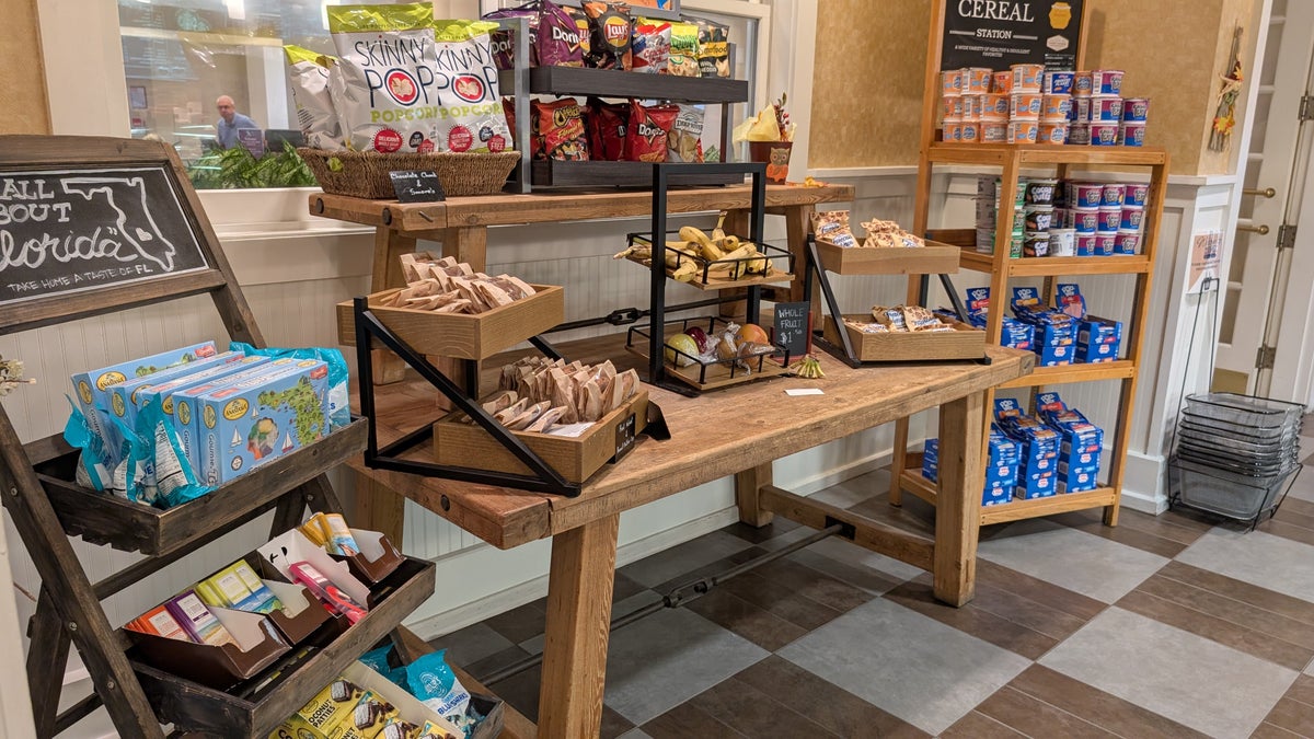 Hilton Orlando Lake Buena Vista dining market snacks