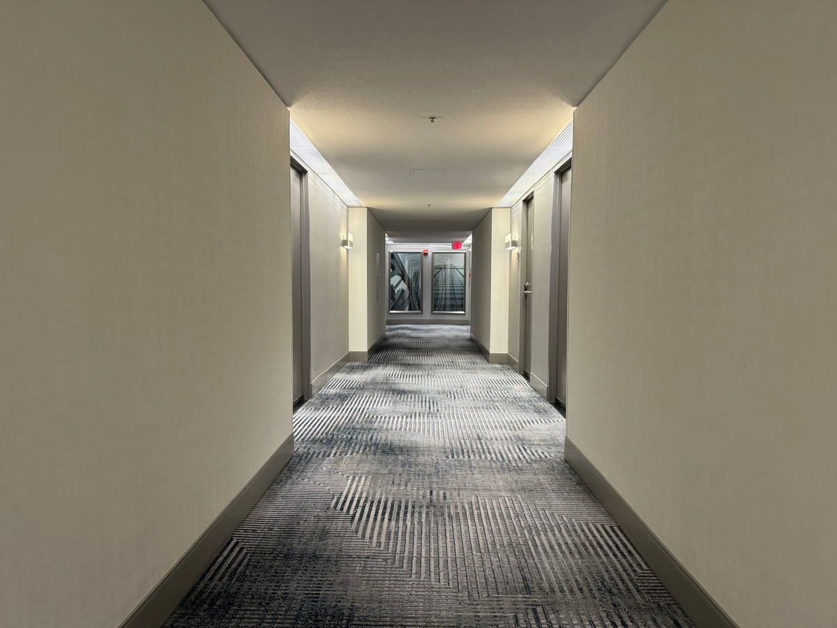 Hyatt Regency OHare Chicago hallway new towers