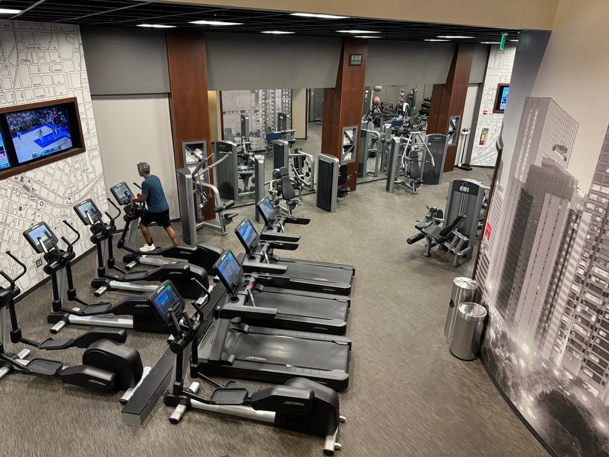 Hyatt Regency Atlanta gym cardio machines