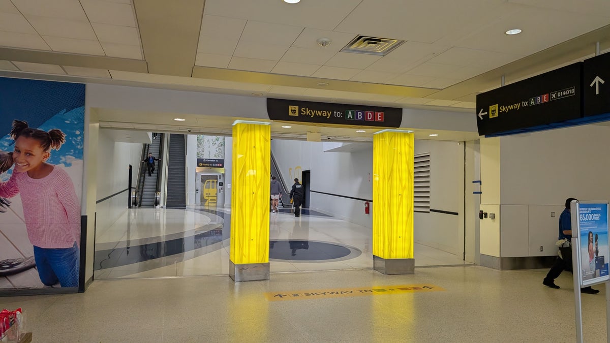 IAH Terminal C Skyway