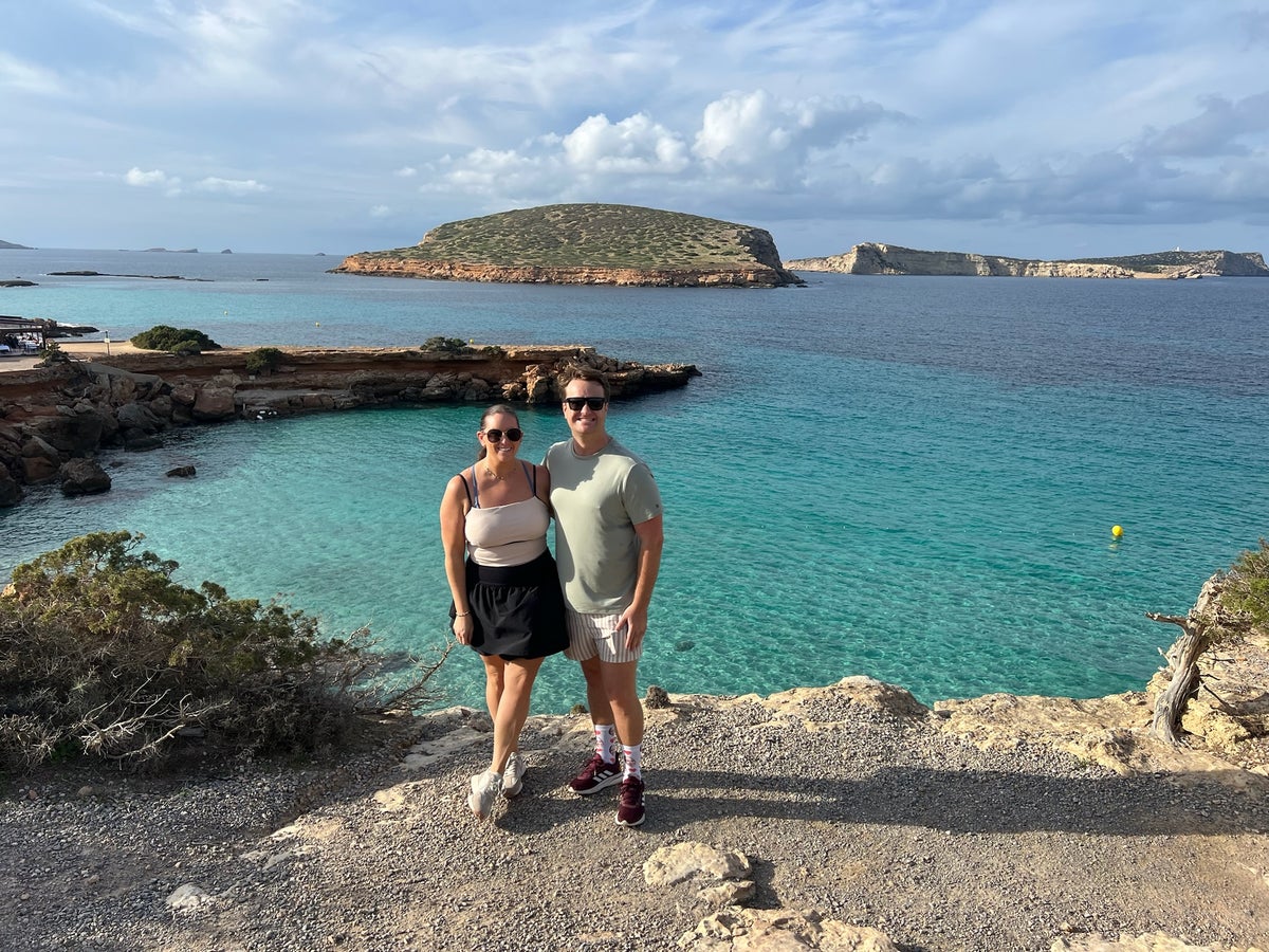 Hiking with a view of Isla de es Vedrà