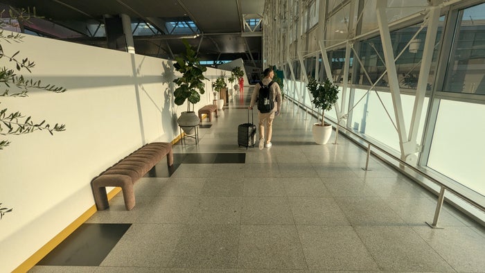 JFK Delta One Check In Hallway