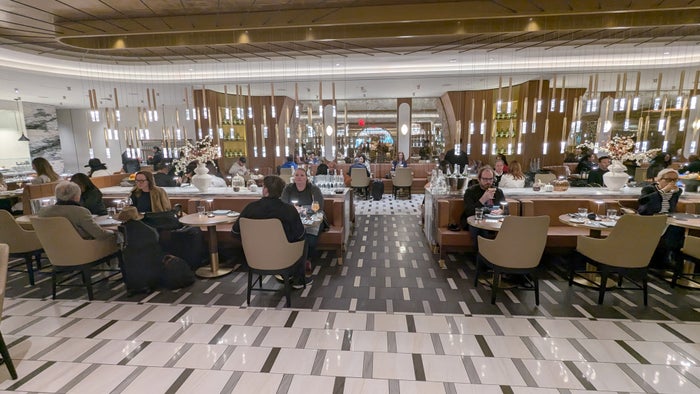 JFK Delta One Lounge Brasserie Overview 