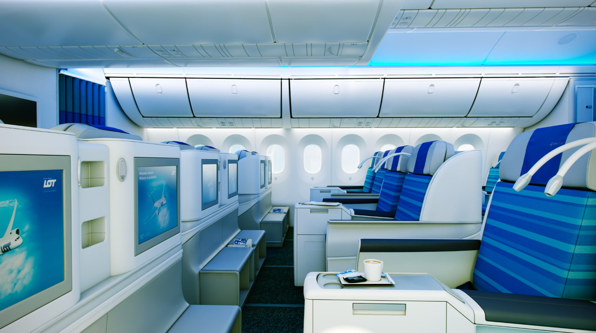 LOT Polish Airlines business class