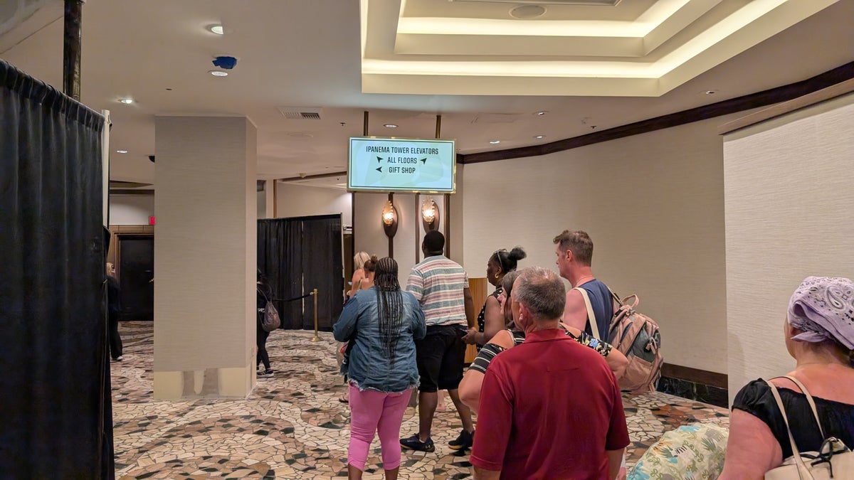 Rio Hotel Casino elevator line at night