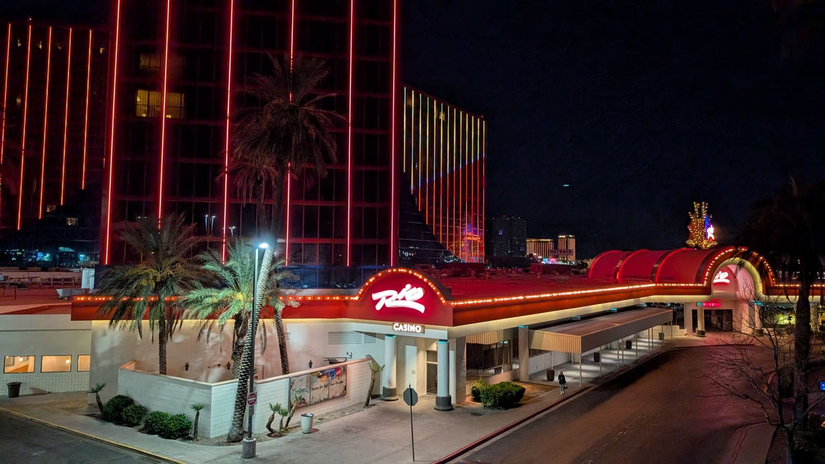 Discovering Rio Hotel & Casino in Las Vegas: Full Review