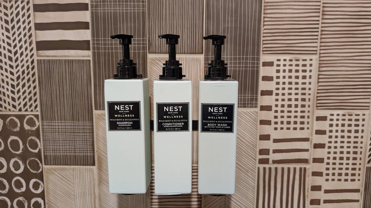 Rio Hotel Casino suite bathroom Nest amenities