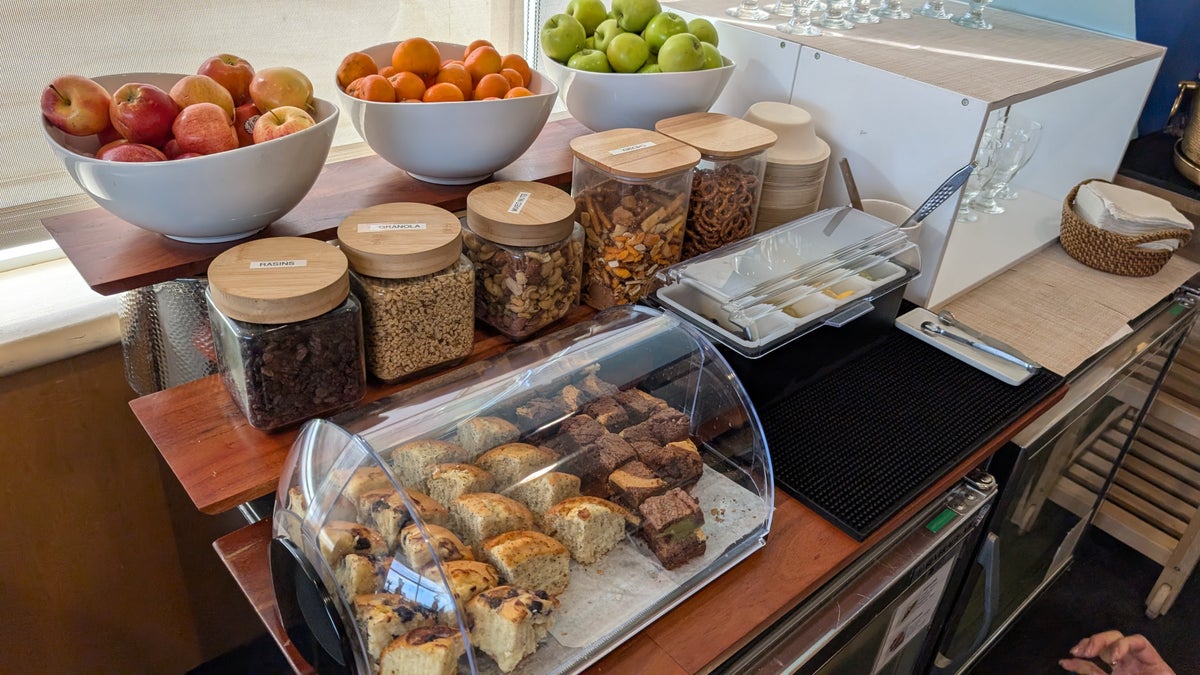 SFO Terminal A Golden Gate Lounge fruit and pastries