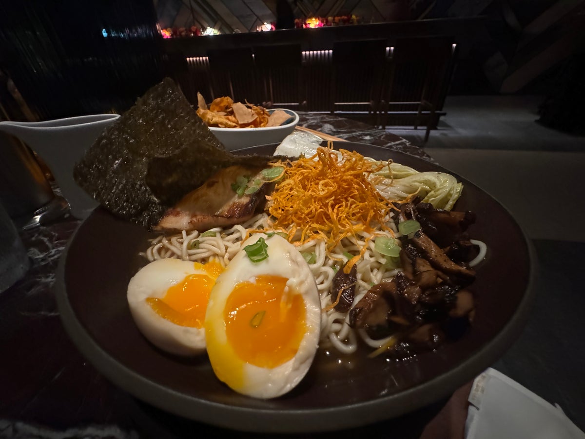 St. Regis Kanai bar ramen