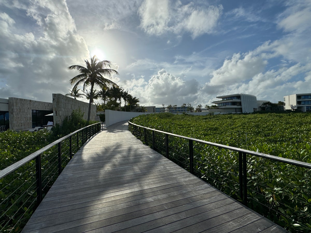 St. Regis Kanai wooden deck walkway