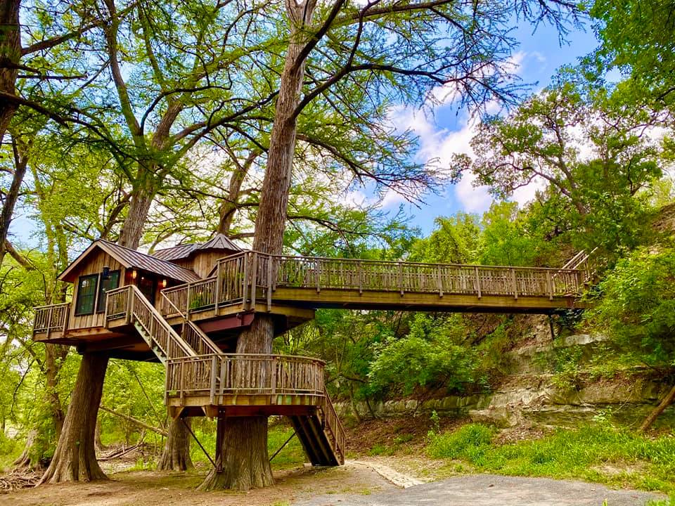 Treehouse Utopia