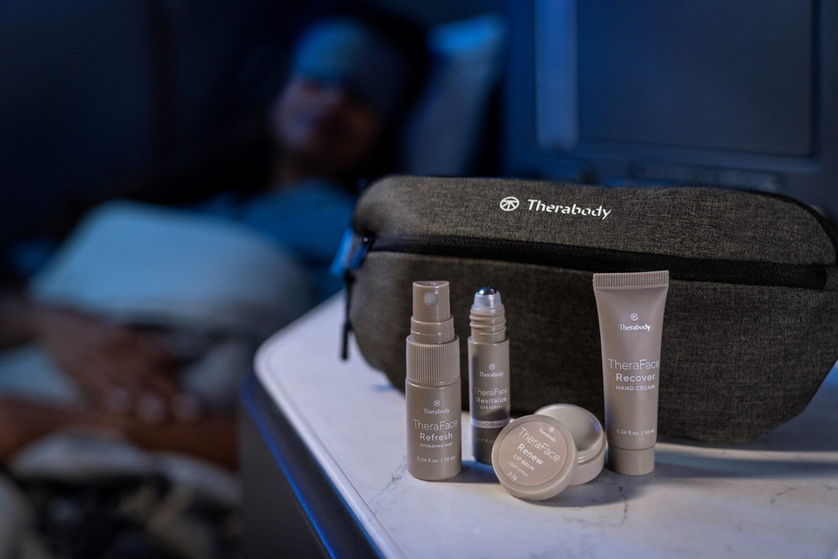 United Therabody Amenity Kit