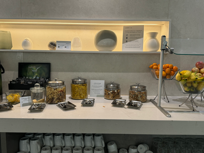 AA Flagship Lounge MIA food snack AA Flagship Lounge MIA food snack