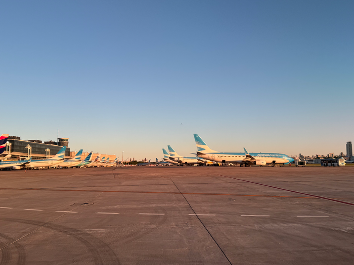 Aerolineas Argentinas planes at AEP Aerolineas Argentinas planes at AEP