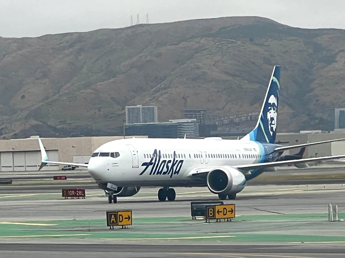 Alaska Airlines at San Francisco Airport