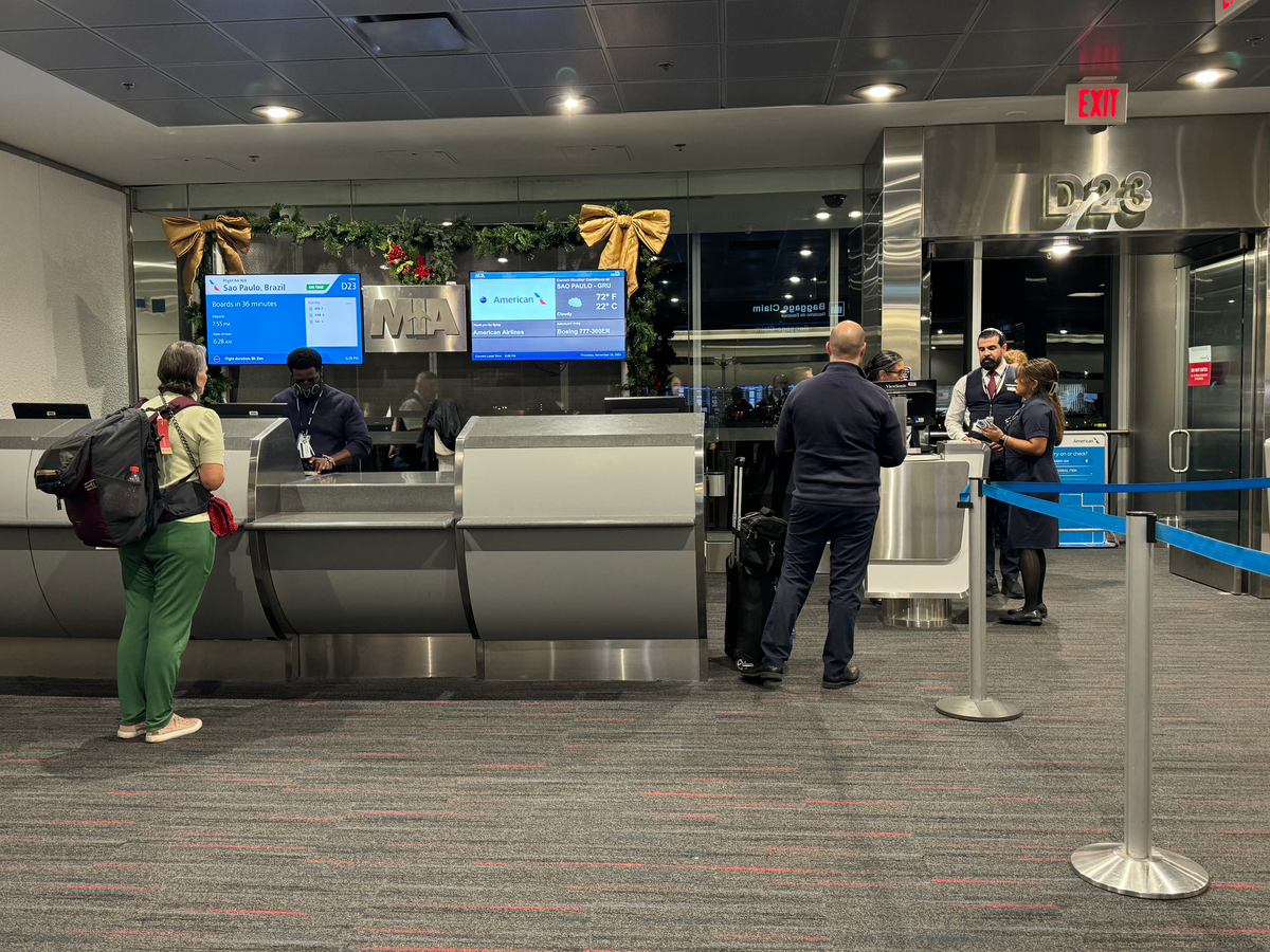 American Airlines B777 30 Business class airport gate