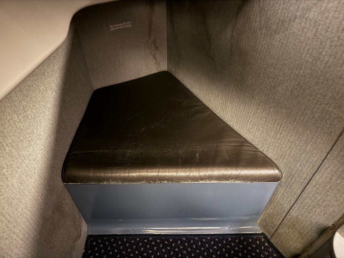 American Airlines B777 30 Business foot rest