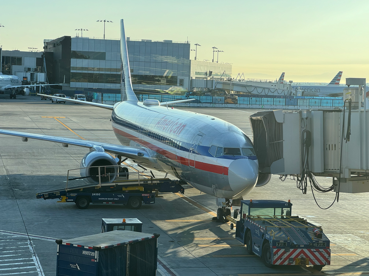 American Airlines Adds 5 New Routes, Boosts LaGuardia and Canada Flights